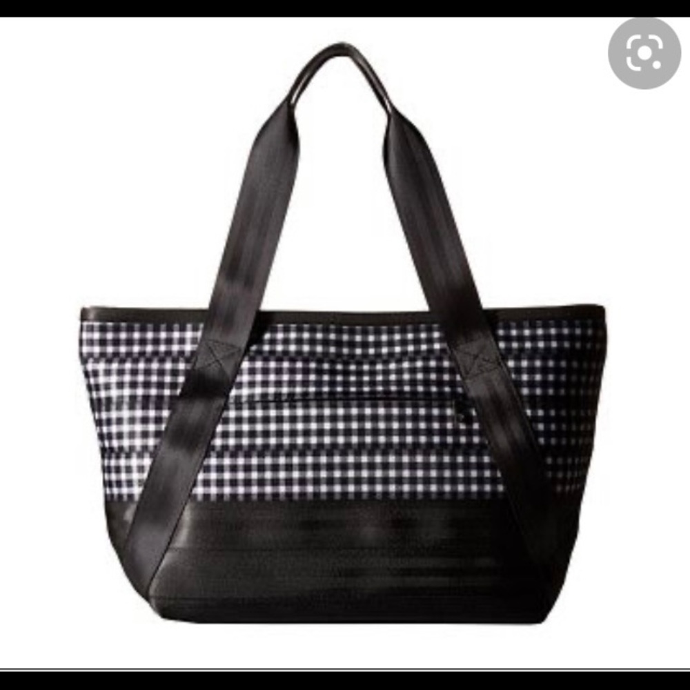ISO: Gingham boat tote,  copper wallet & makeup bag.  Grey/black plaid satchel